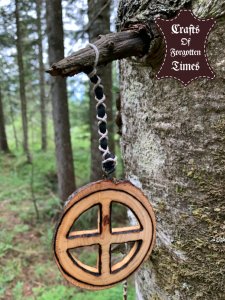 Sonnen Kreuz/Rad Dekoration zum aufhängen