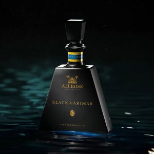 A.H. Riise Black Larimar – Ultra Premium Rum (Limited Edition 2025) 0,7L – 45,2% Vol.