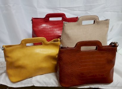 Handtaschen in verschiedenen Farben